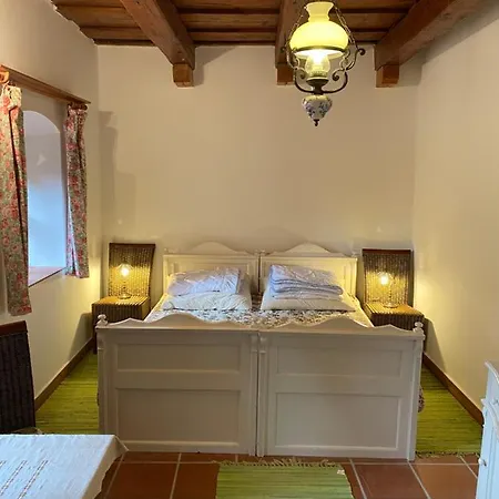 Oereghaz 1839 Gæstehus 3*